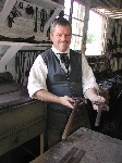 How to make a hammer head
